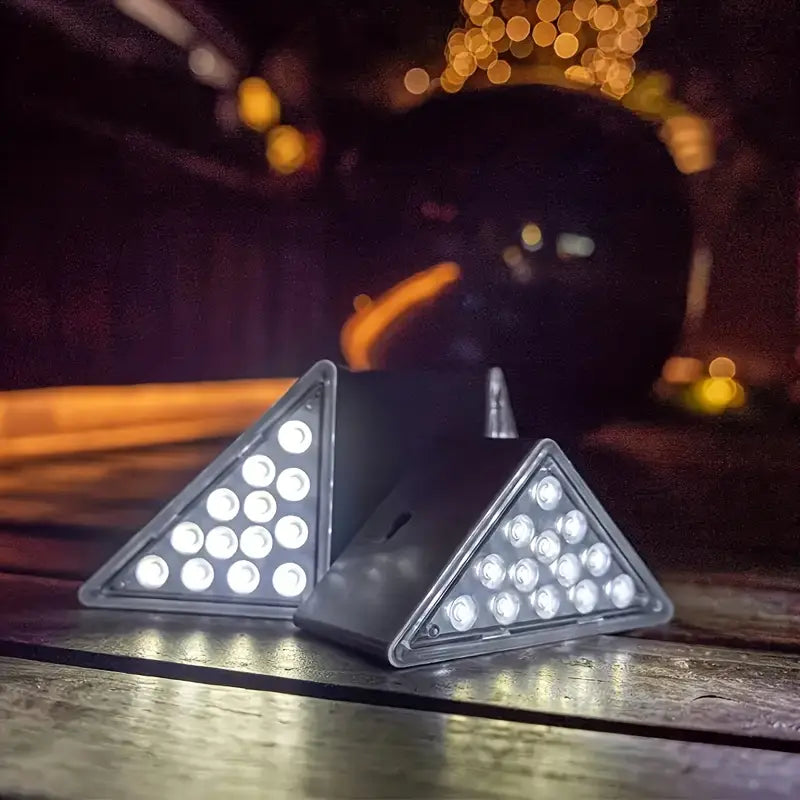 Luminária de Led com Sensor - Carregamento Solar